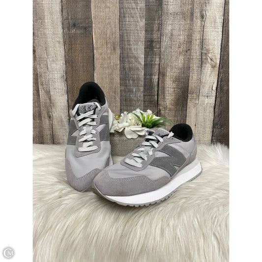 Shoes Athletic By New Balance In Grey, Size: 8.5