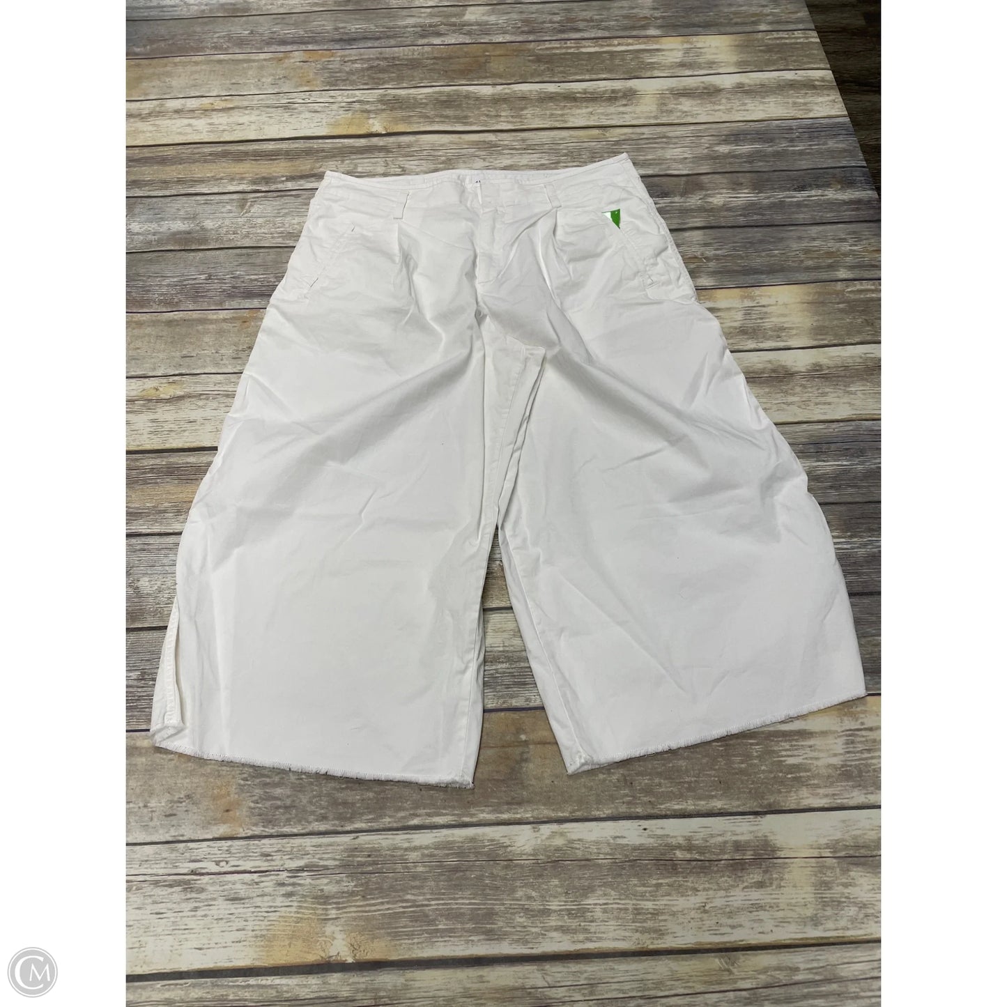 Pants Cropped By Gap In White, Size: 16