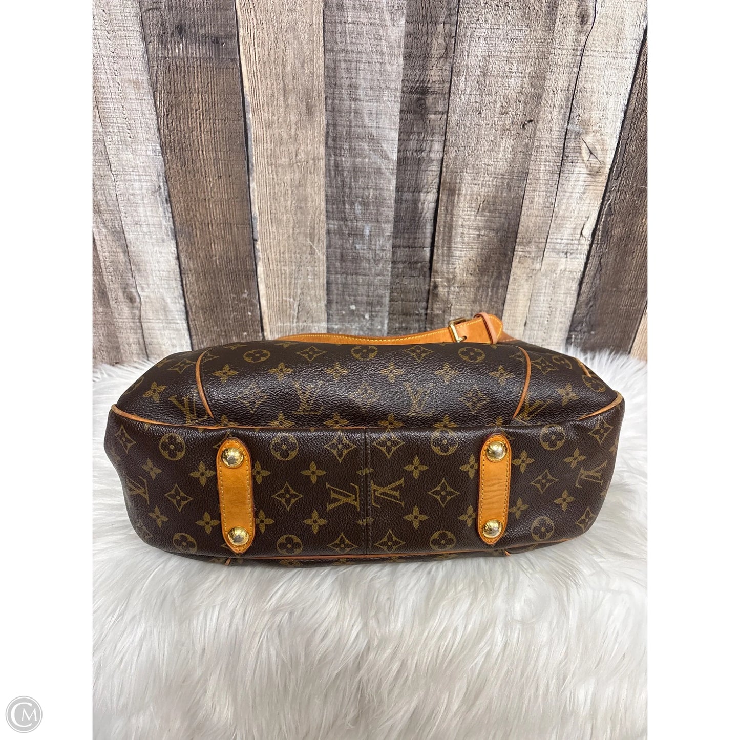 Handbag Luxury Designer By Louis Vuitton, Size: Large