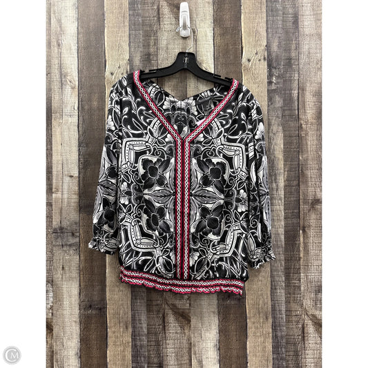 Top 3/4 Sleeve By White House Black Market In Black & White, Size: M