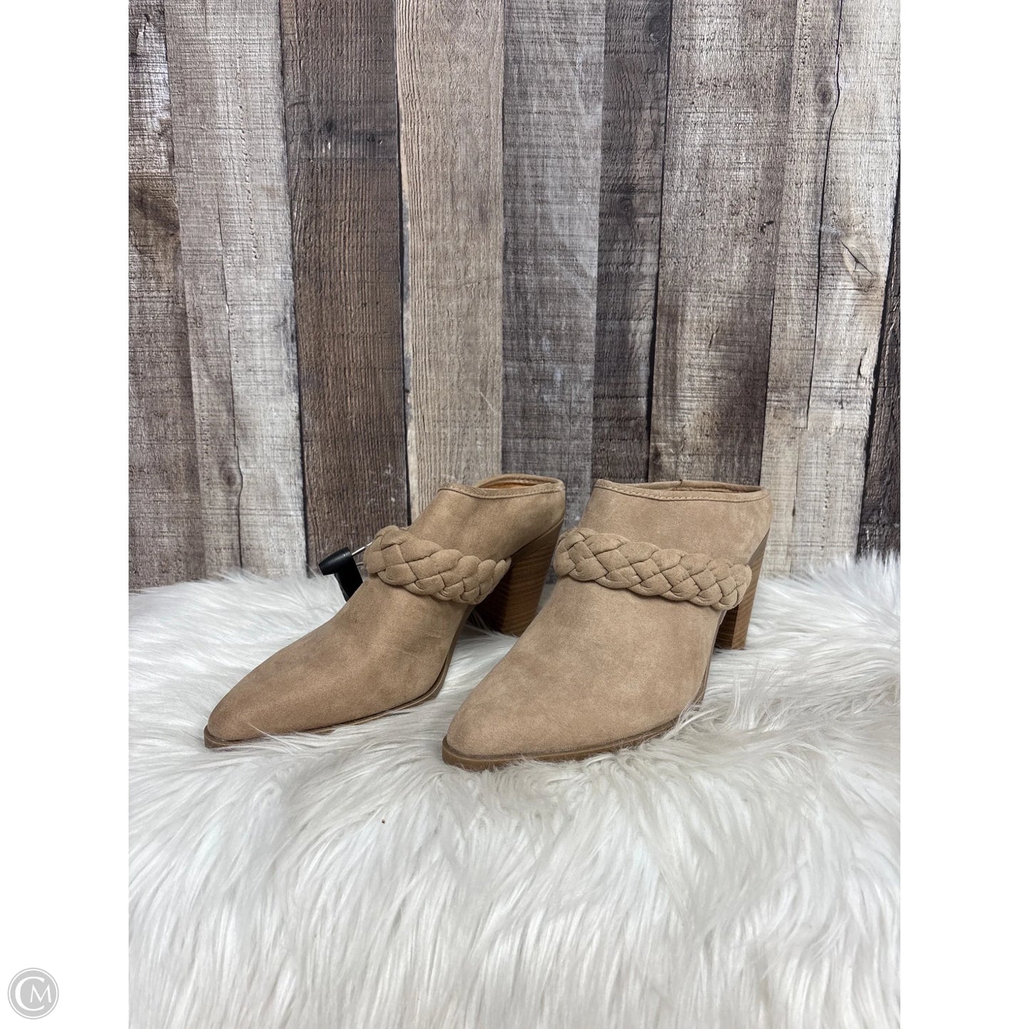 Shoes Heels Block By Universal Thread In Tan, Size: 11