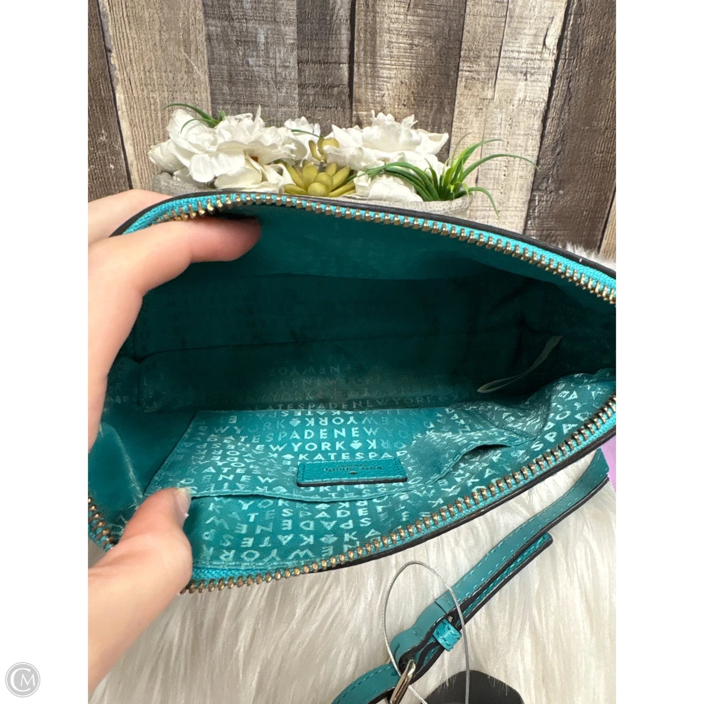 Crossbody Designer By Kate Spade, Size: Medium