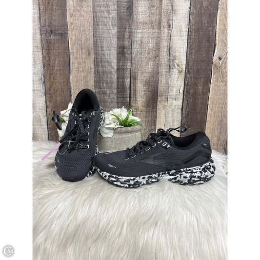 Shoes Athletic By Brooks In Grey, Size: 6.5