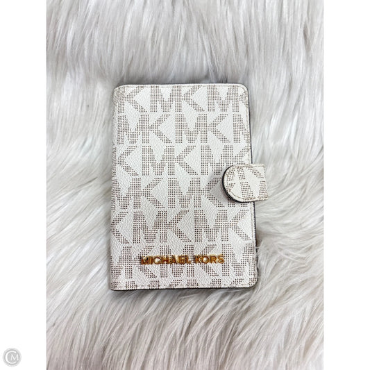 Accessory Designer Tag By Michael Kors
