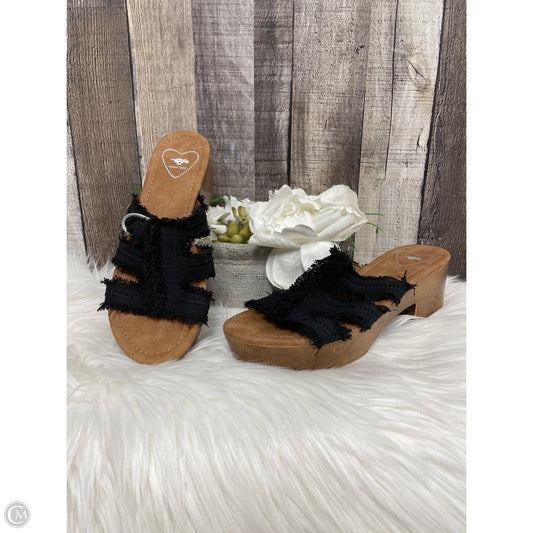 Sandals Heels Block By Rocket Dogs In Black, Size: 9