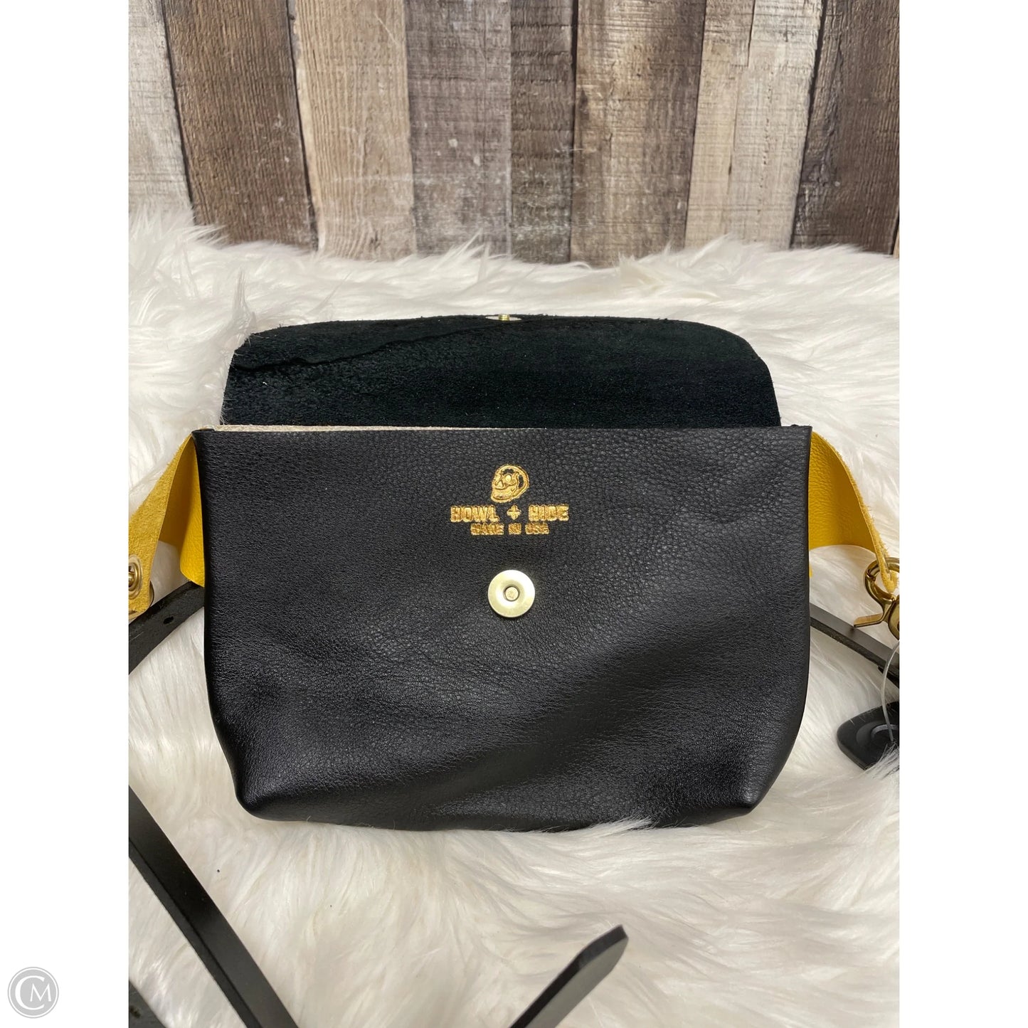 Crossbody Leather By Cmb, Size: Small