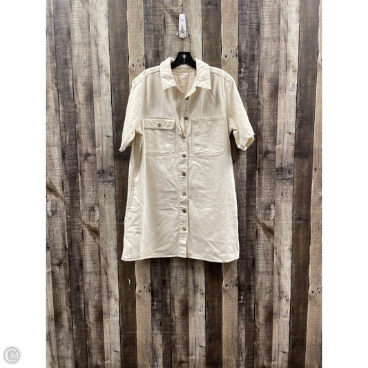 Dress Casual Short By Universal Thread In Ivory, Size: M