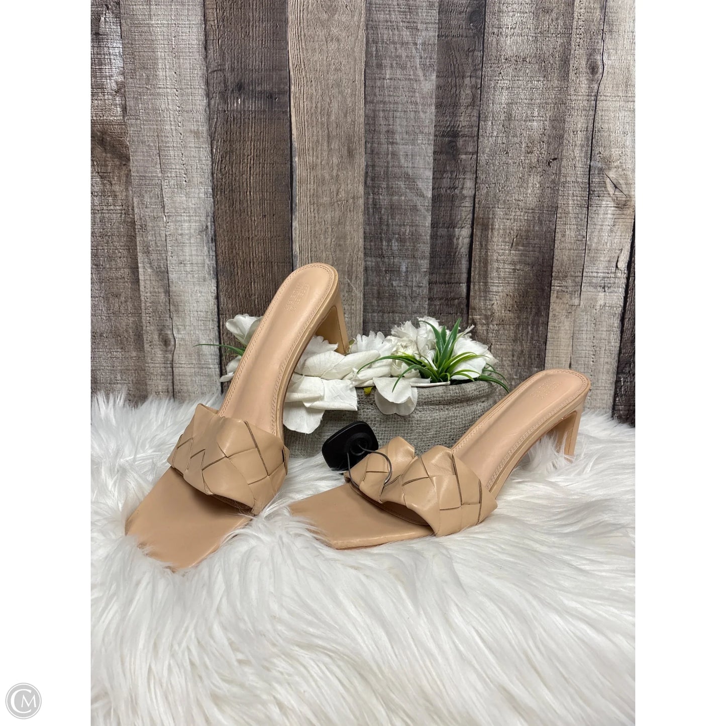 Sandals Heels Block By Forever 21 In Tan, Size: 12
