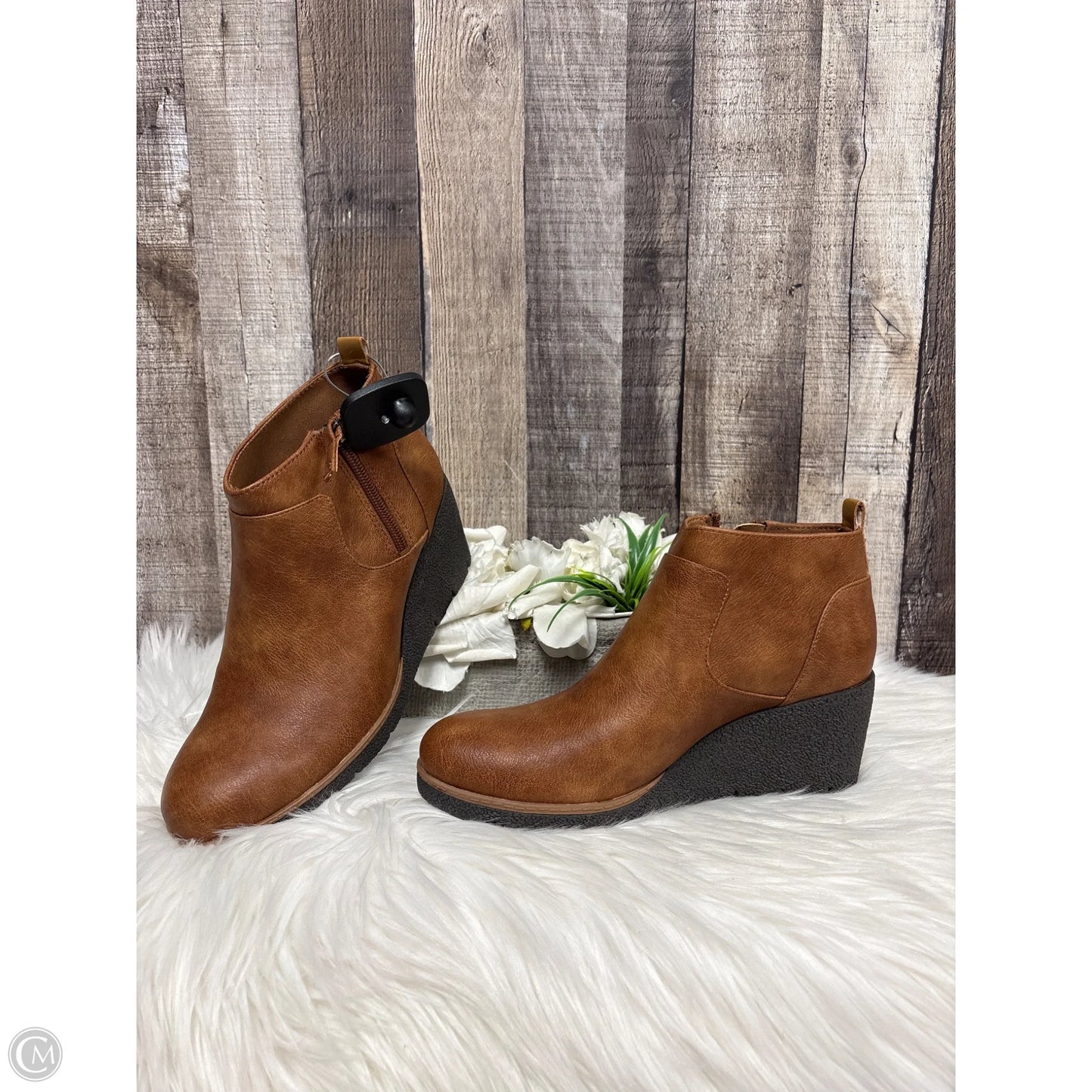 Boots Ankle Heels By Dr Scholls In Brown, Size: 7.5