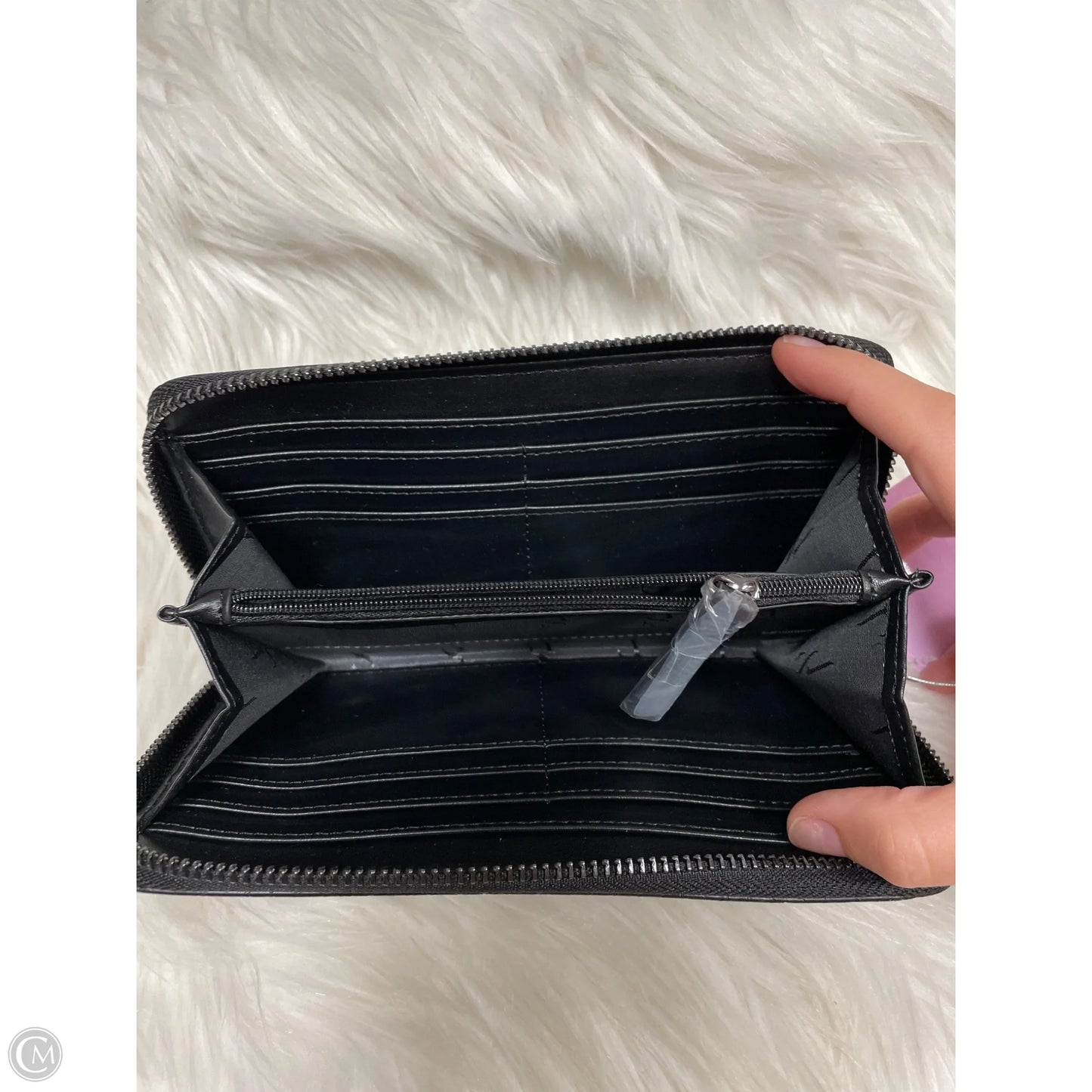 Wallet By Simply Vera, Size: Medium