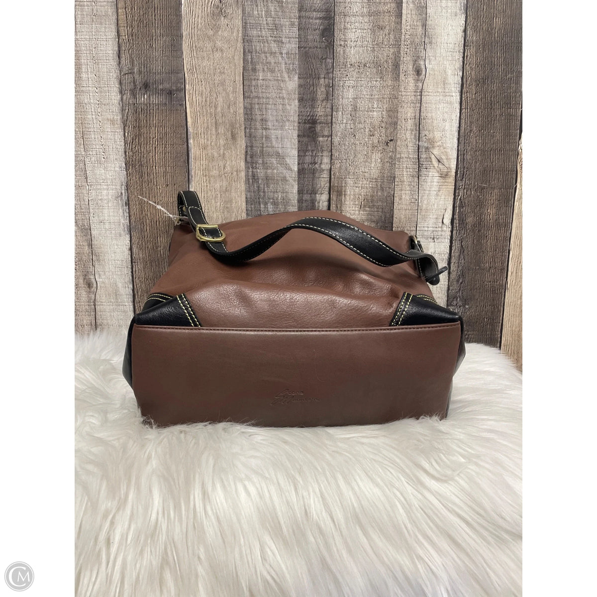 Handbag By Stone Mountain, Size: Medium