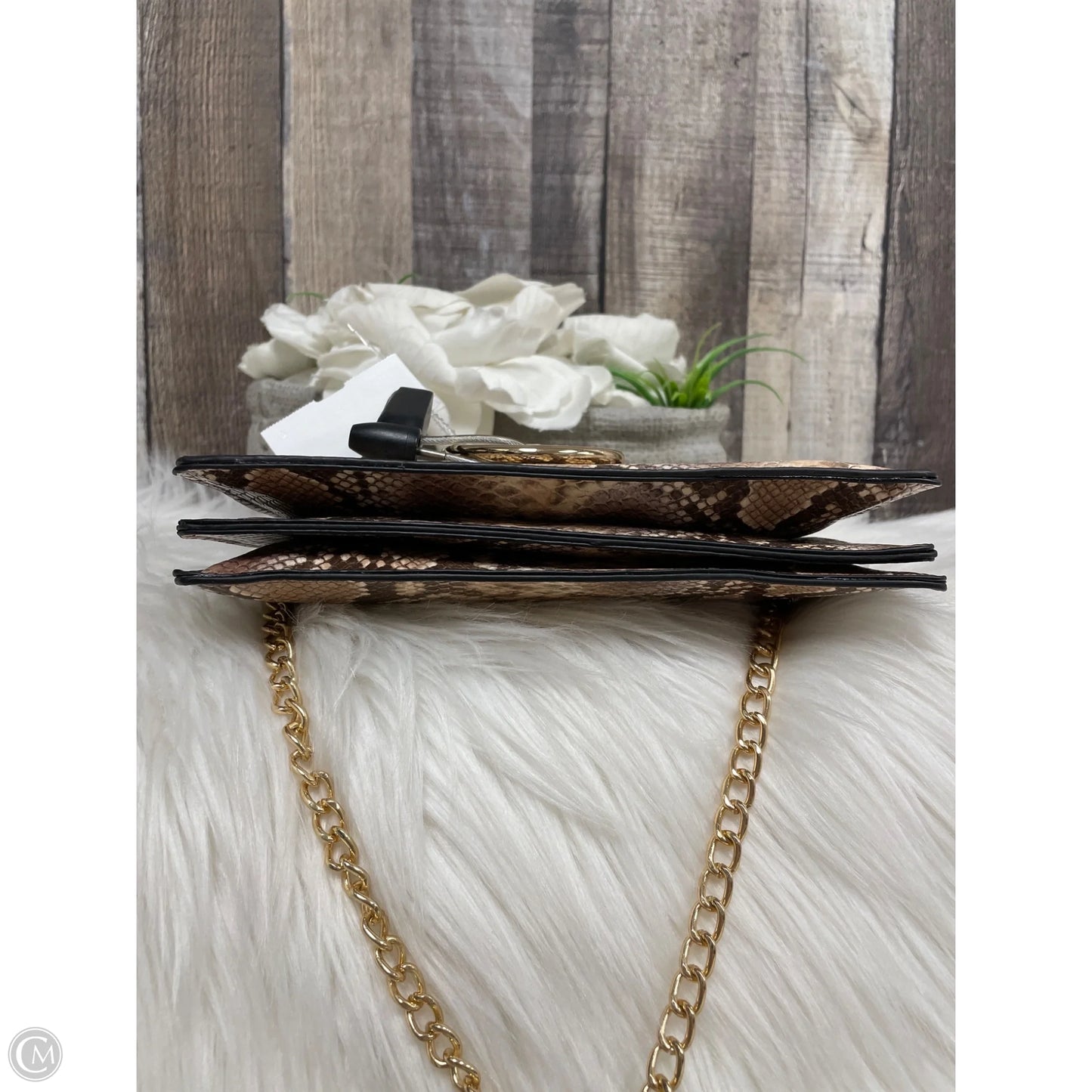 Crossbody By Cmf, Size: Medium