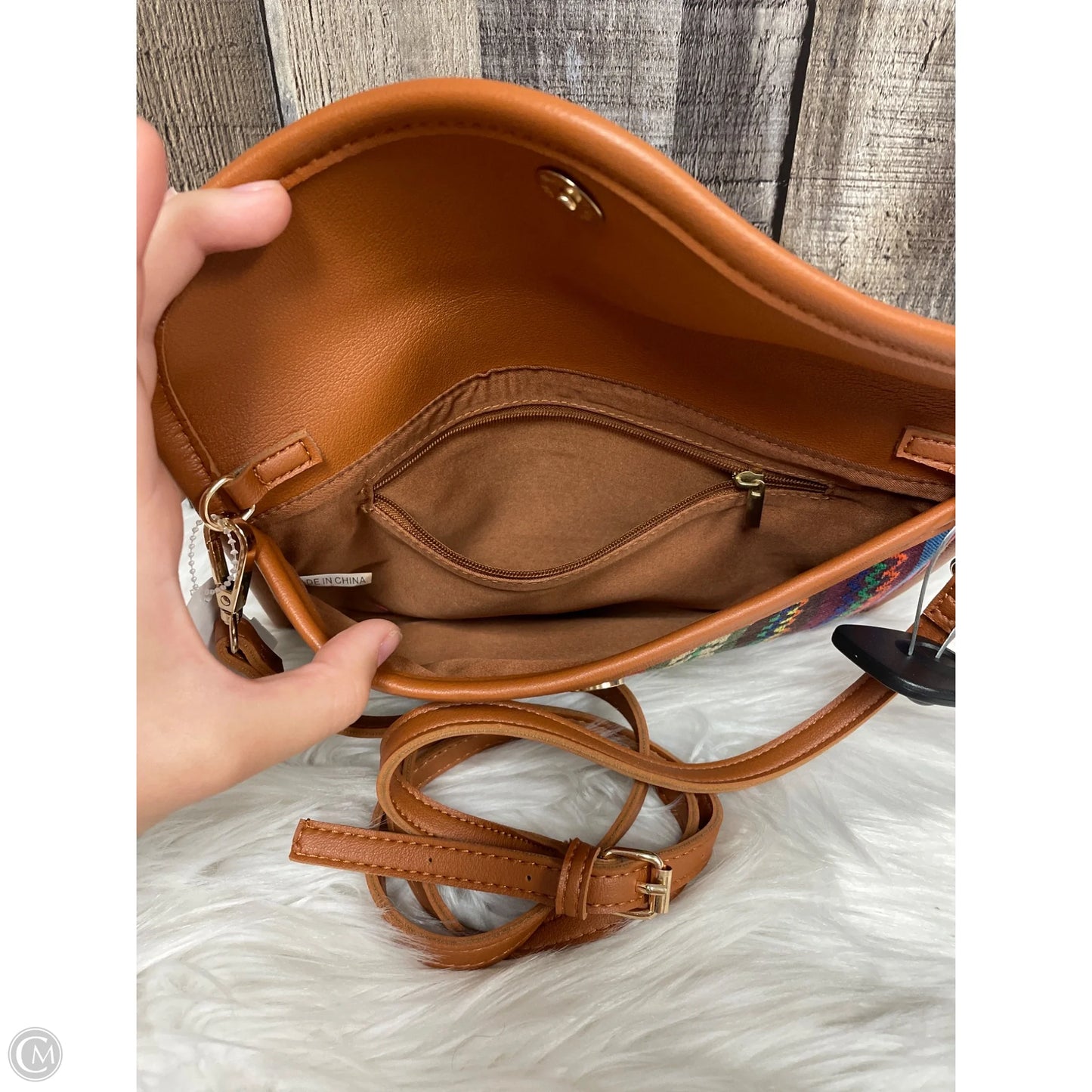 Crossbody By Cmf, Size: Medium