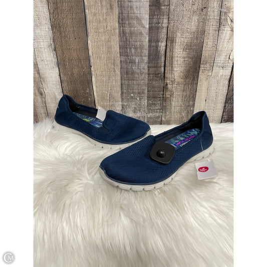 Shoes Flats By Skechers In Grey, Size: 9