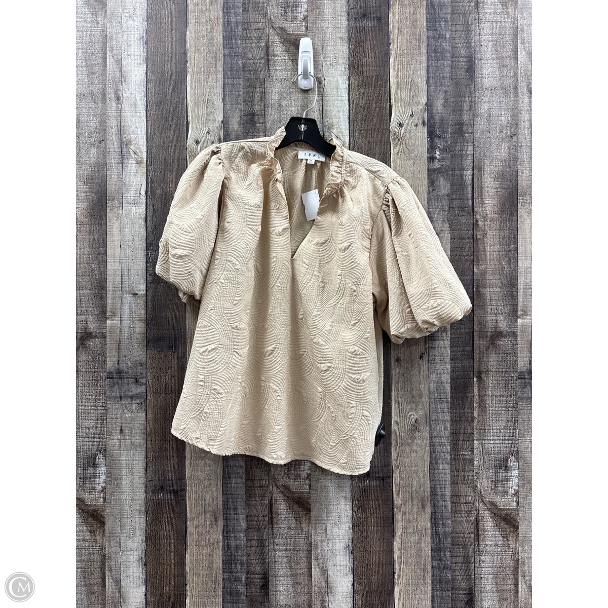 Top Short Sleeve By Thml In Tan, Size: M