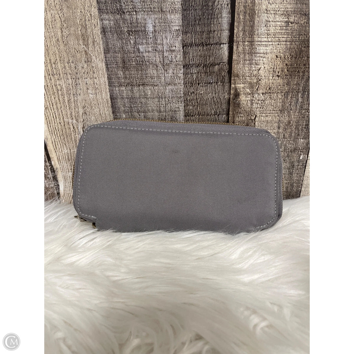 Wristlet By Travelon, Size: Medium