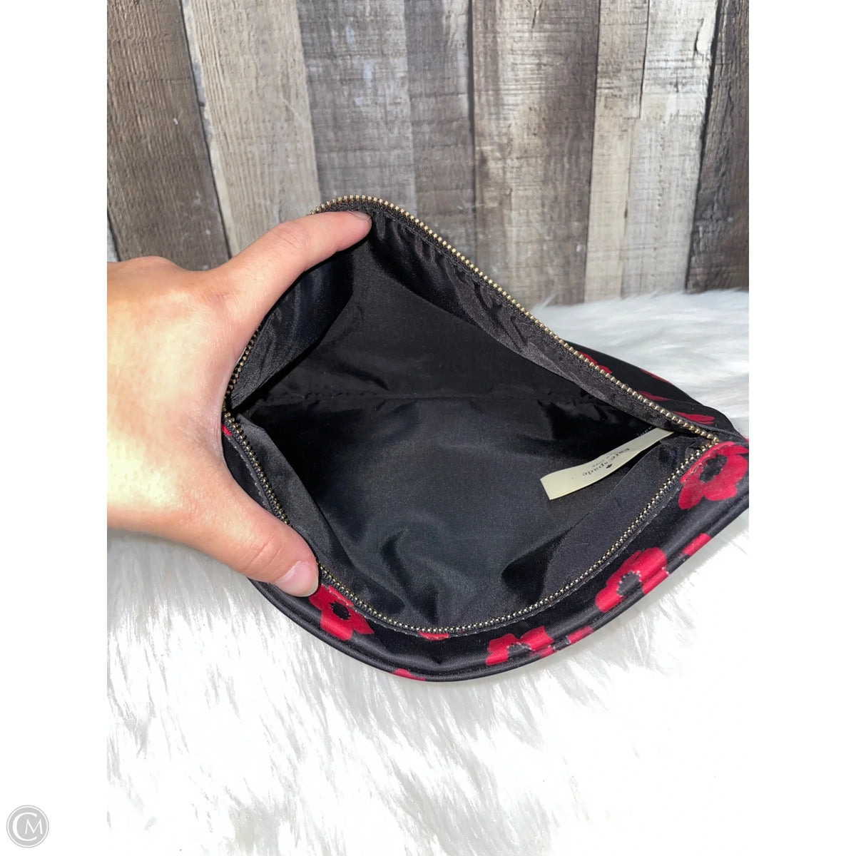 Clutch Designer By Kate Spade, Size: Medium
