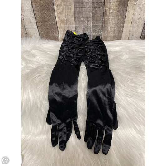 Gloves By Cmf