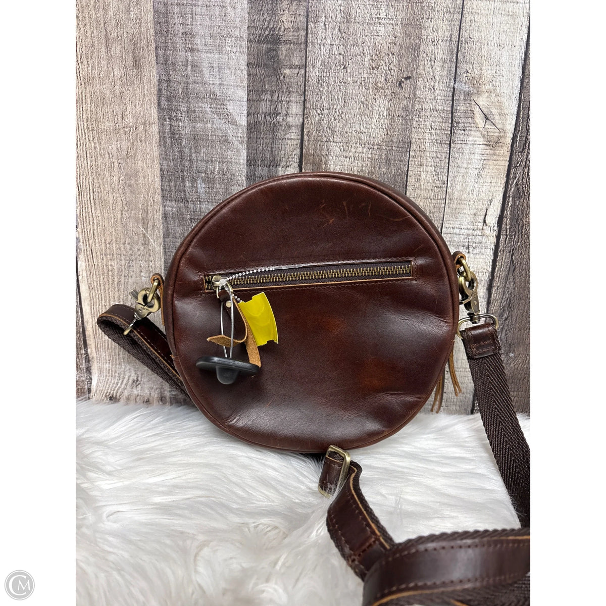 Crossbody Leather By Clothes Mentor, Size: Medium