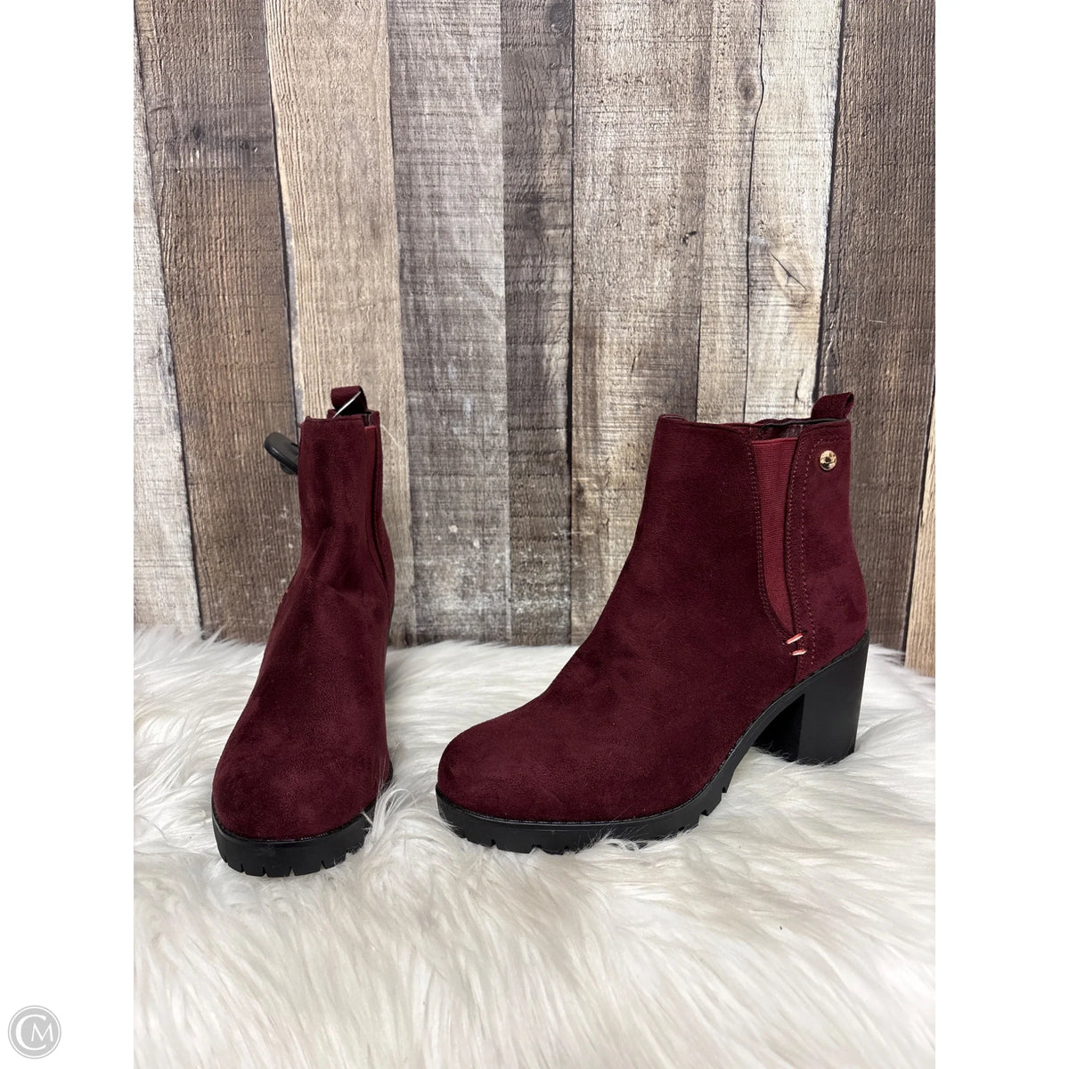 Boots Ankle Heels By Cmf In Maroon, Size: 7