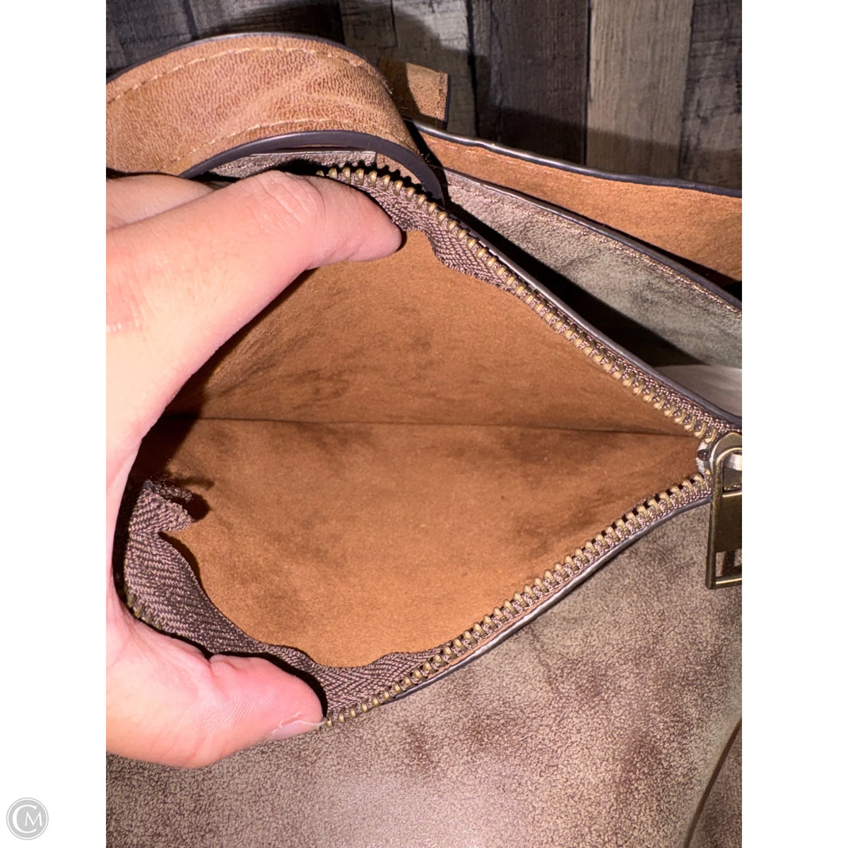 Crossbody By Joy Susan, Size: Large