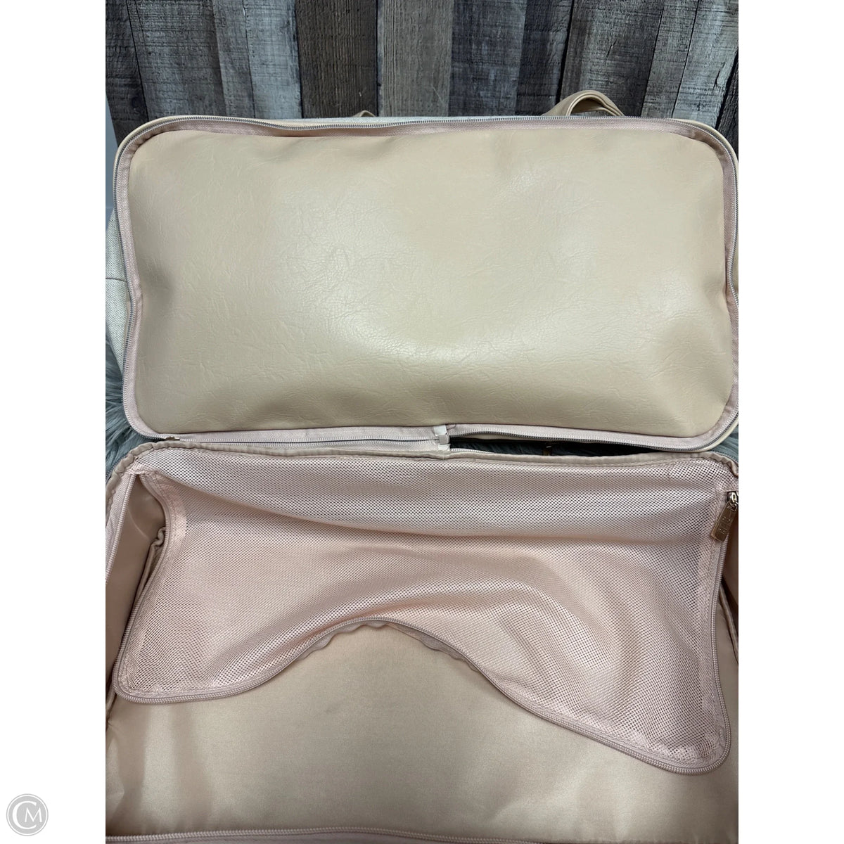 Duffle And Weekender By Beis, Size: Large 17 by 18 inches