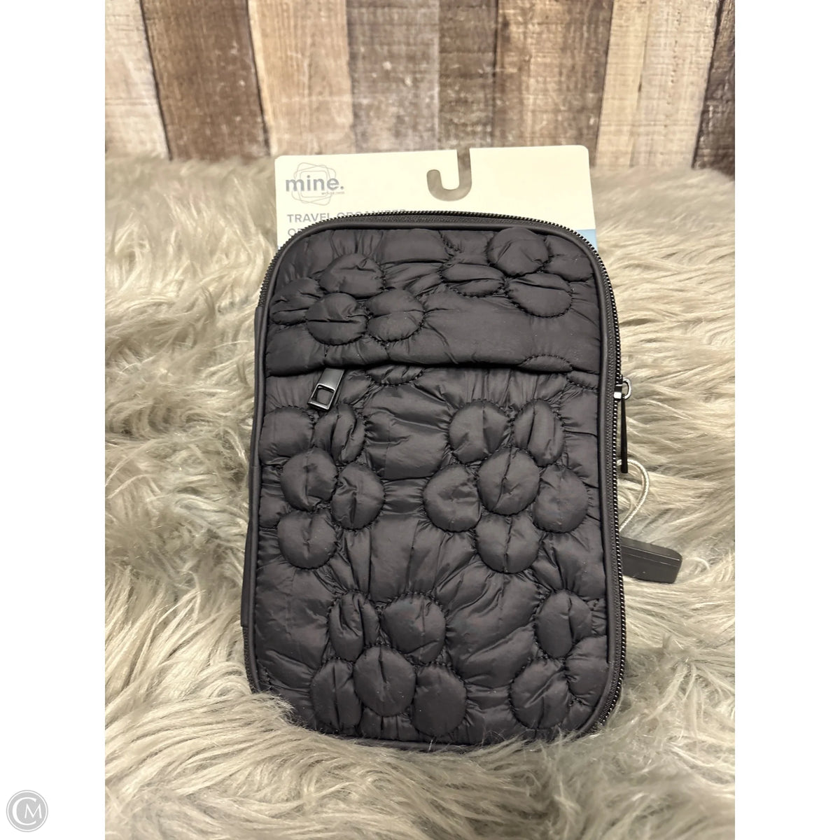 Accessory Label By Mine, Size: Medium