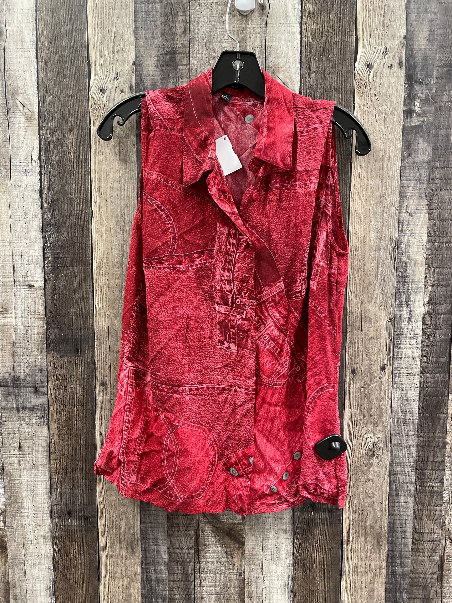 Top Sleeveless By Cme In Red, Size: L