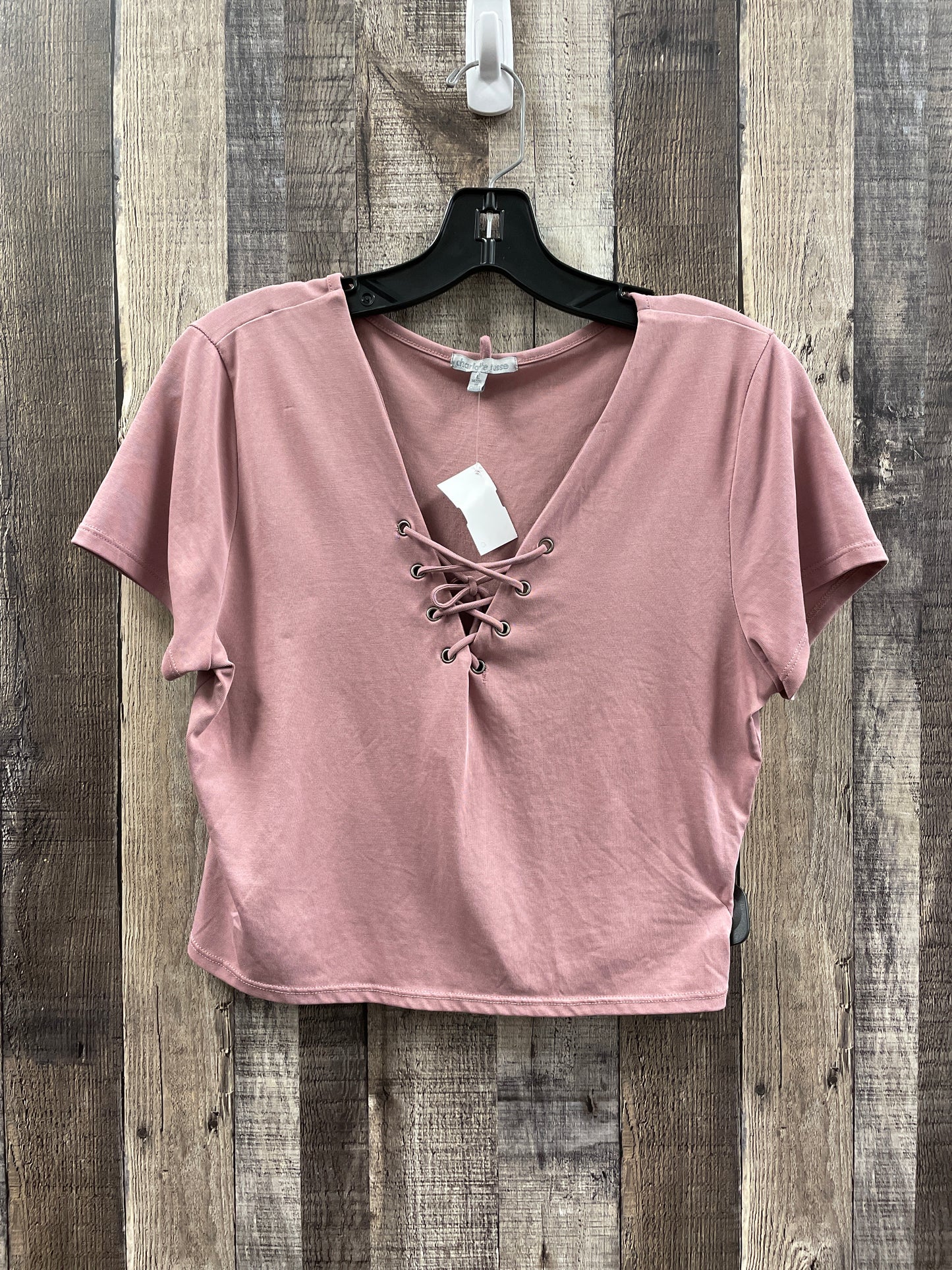 Top Short Sleeve By Charlotte Russe In Mauve, Size: L