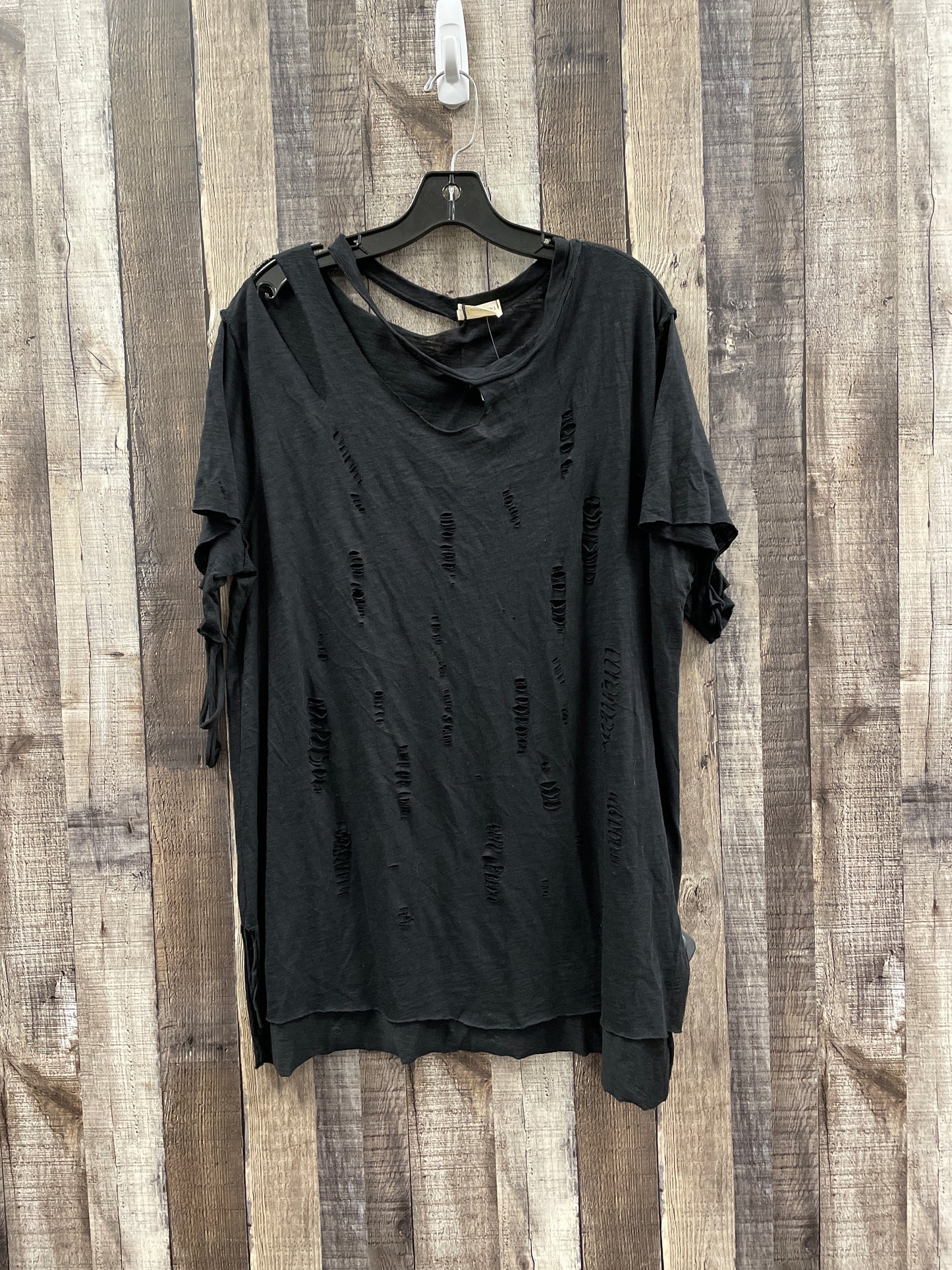 Tunic Short Sleeve By Cme In Black, Size: M