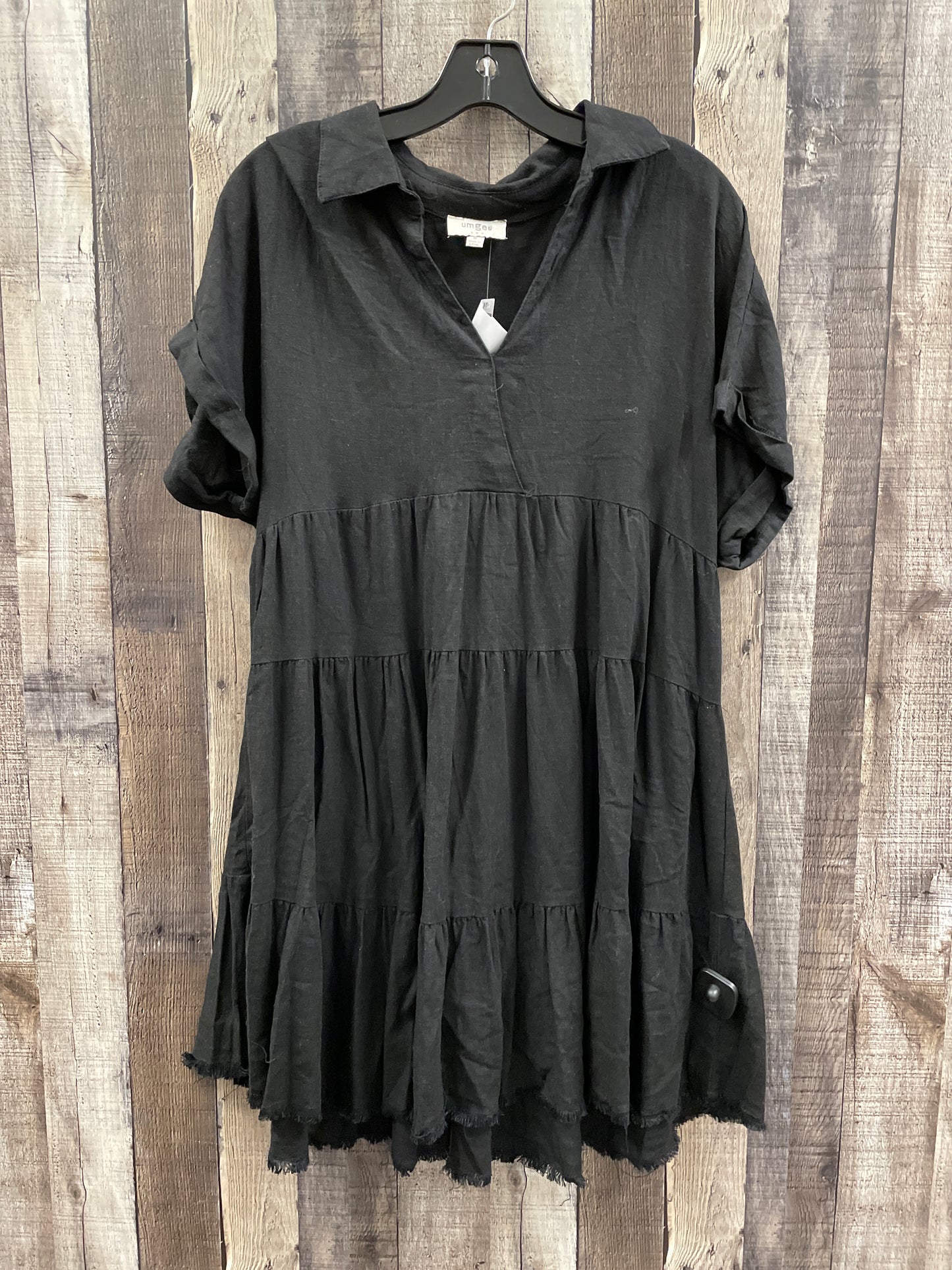 Dress Casual Short By Umgee In Black, Size: M