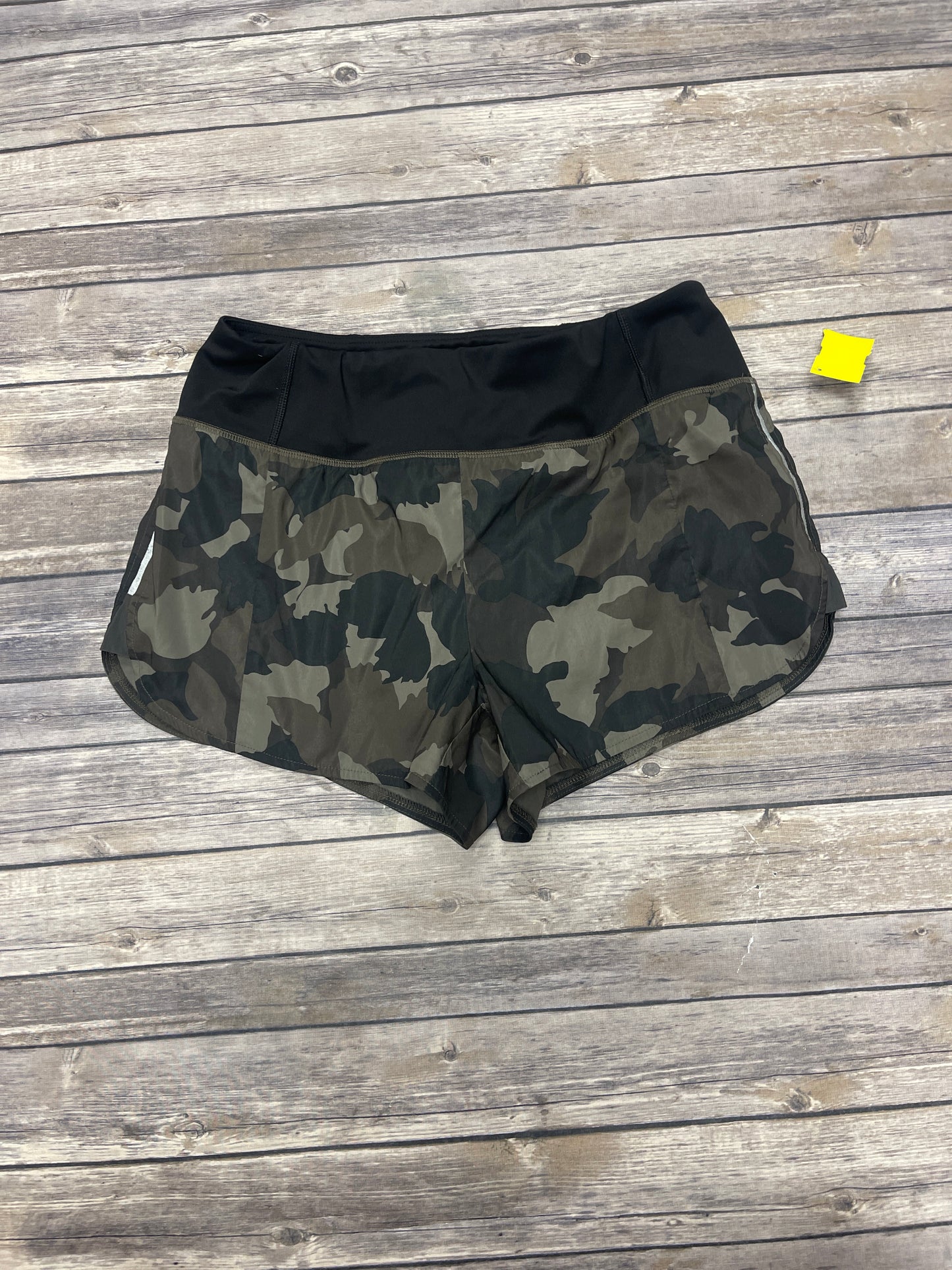 Athletic Shorts By Athleta In Camouflage Print, Size: M