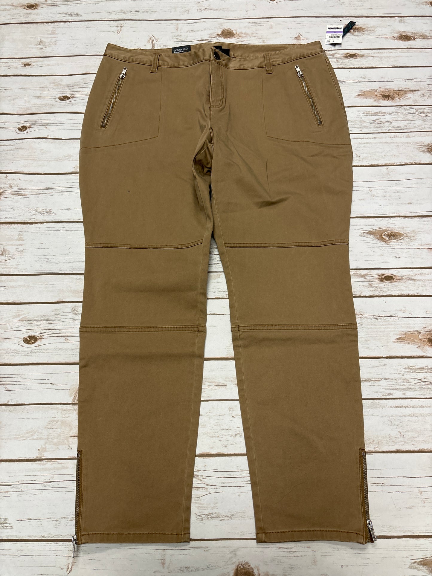 Pants Cargo & Utility By International Concepts In Brown, Size: 18