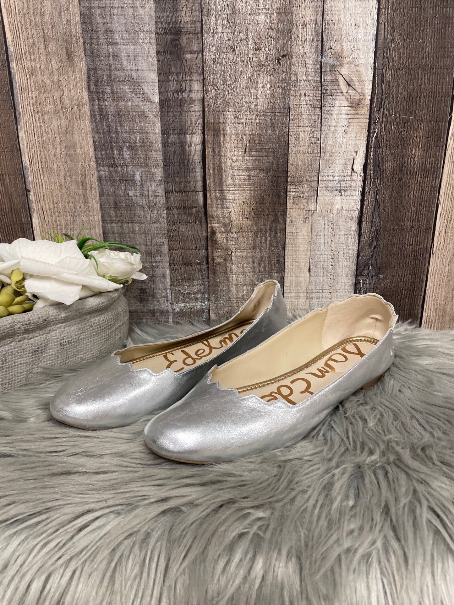 Shoes Flats By Sam Edelman In Silver, Size: 8