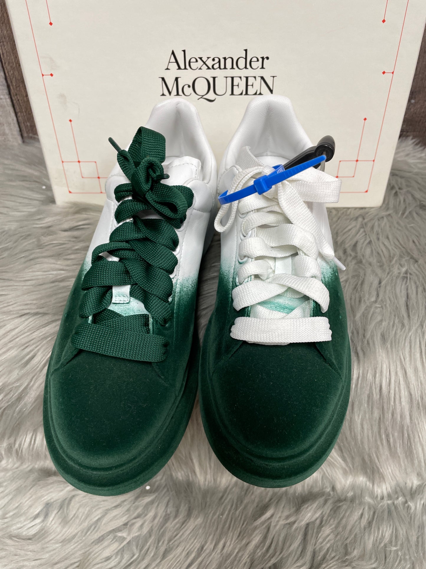 Shoes Luxury Designer By Alexander Mcqueen In Green & White, Size: 8