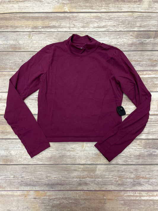 Athletic Top Long Sleeve Collar By The North Face In Maroon, Size: L