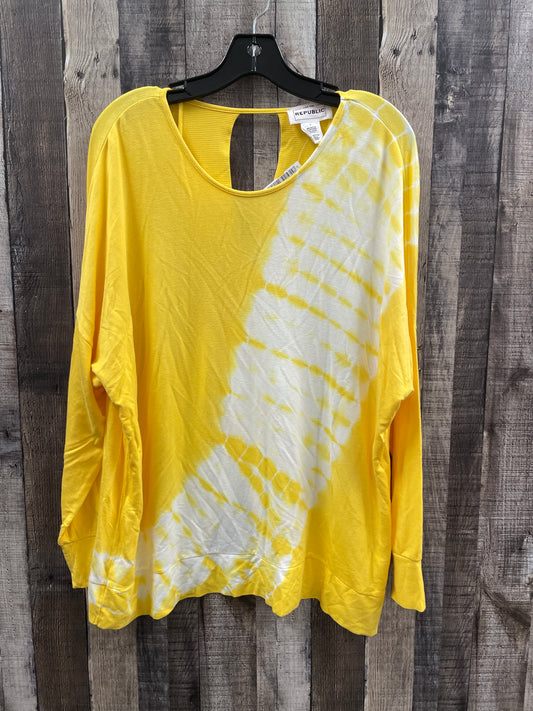 Top Long Sleeve By For The Republic In Yellow, Size: L