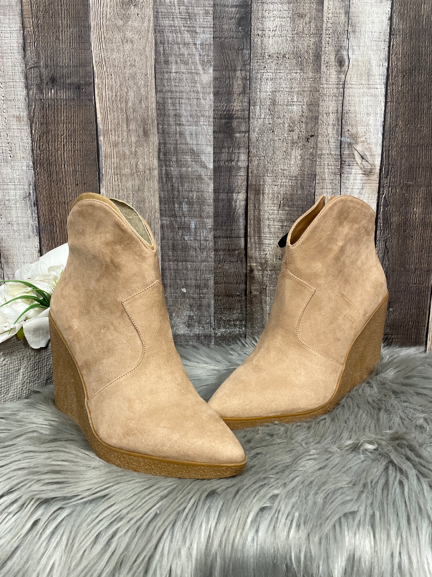 Boots Ankle Heels By Jessica Simpson In Tan, Size: 10