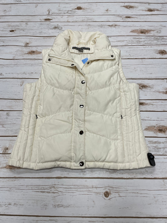 Vest Puffer & Quilted By Kenneth Cole Reaction In Cream, Size: L