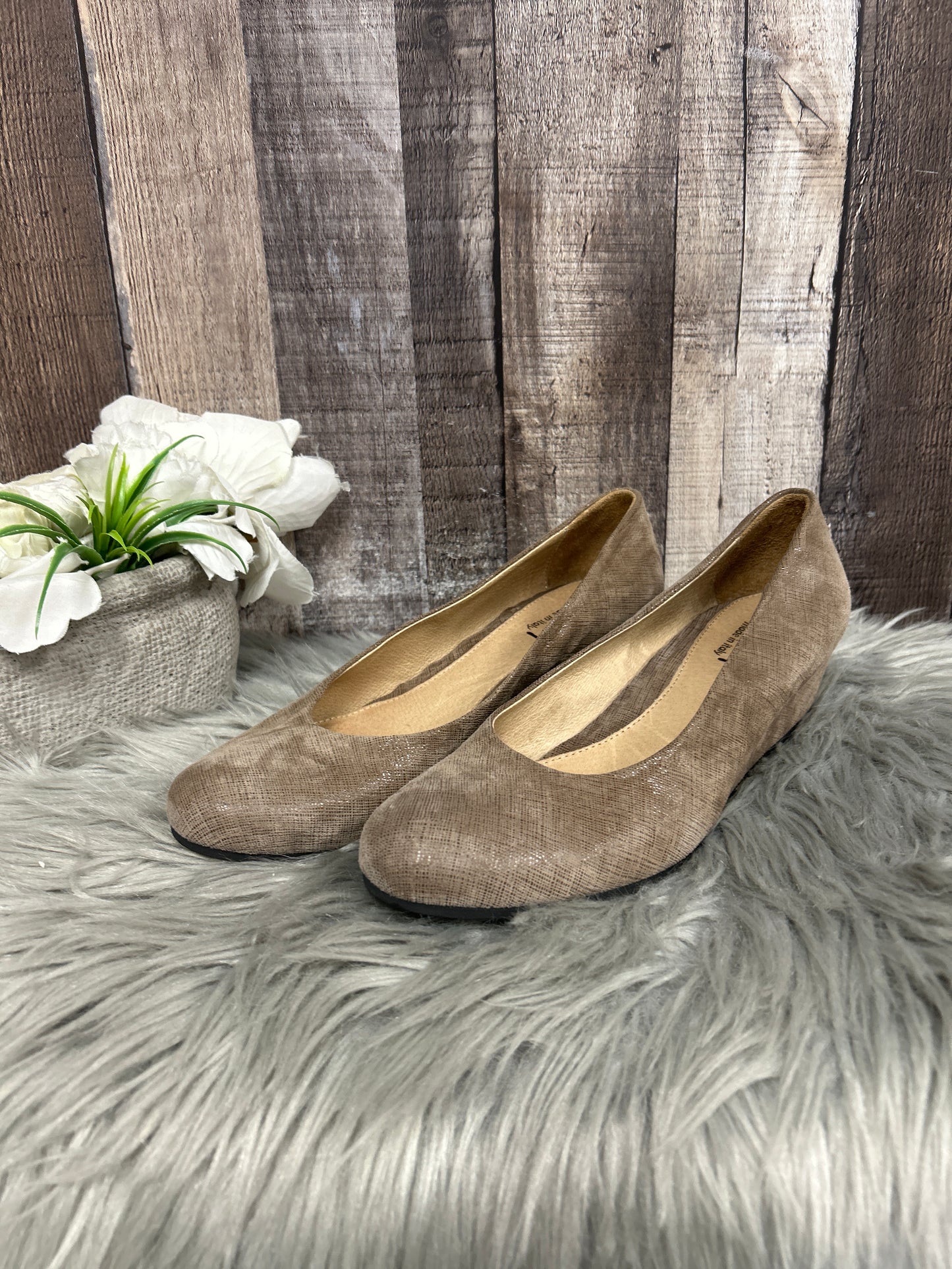 Shoes Heels Wedge By Cme In Brown, Size: 8.5