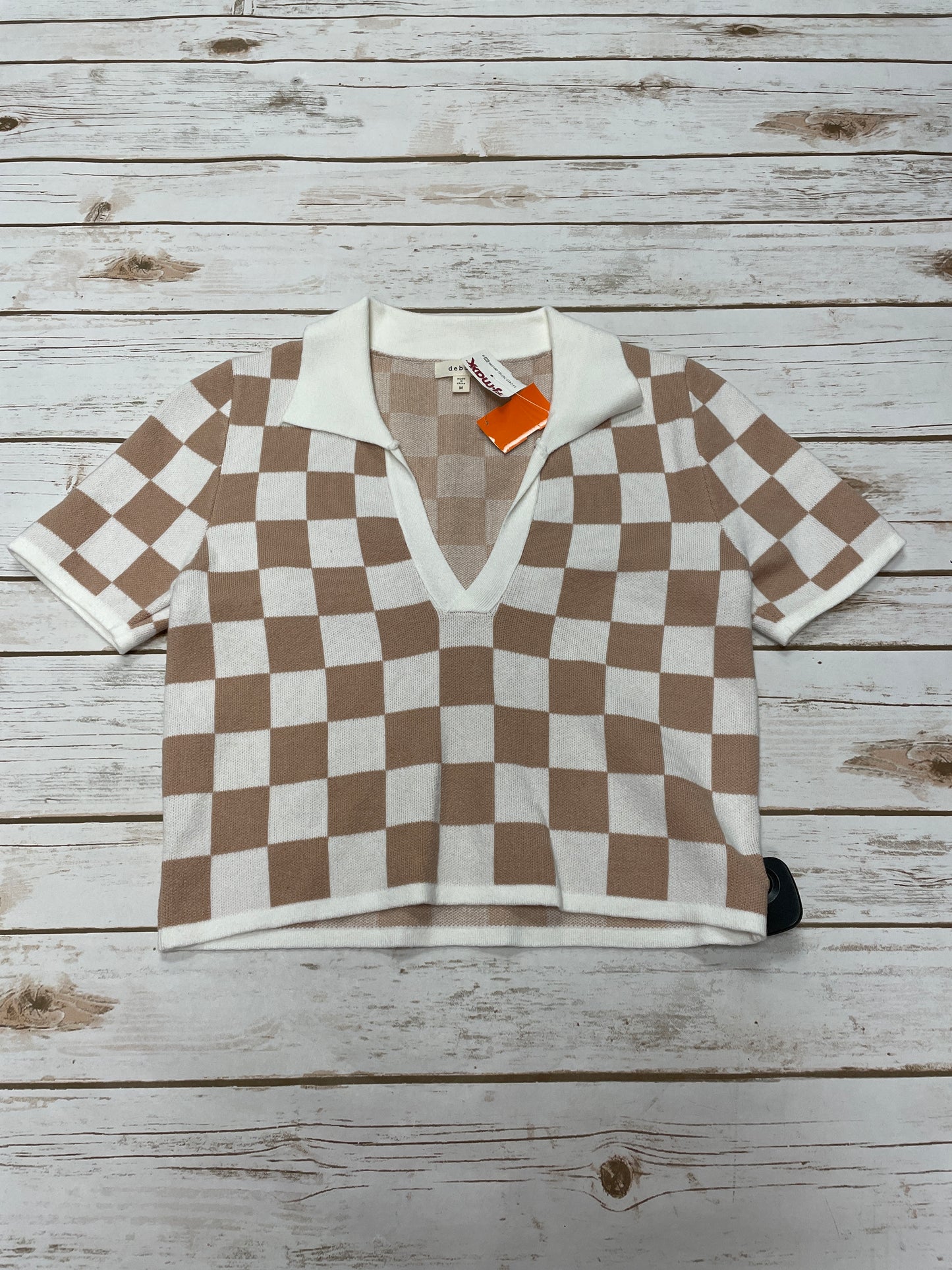 Top Short Sleeve By Debut In Checkered Pattern, Size: M