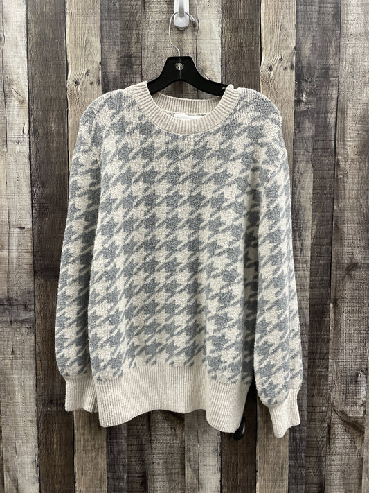 Sweater By Olive And Oak  Size: M