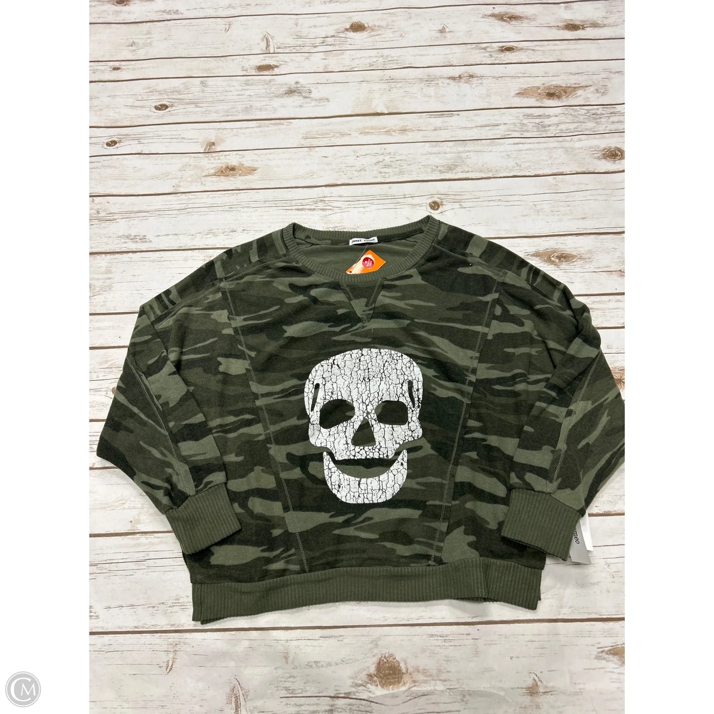 Top Long Sleeve By Sweet Romeo In Camouflage Print, Size: S