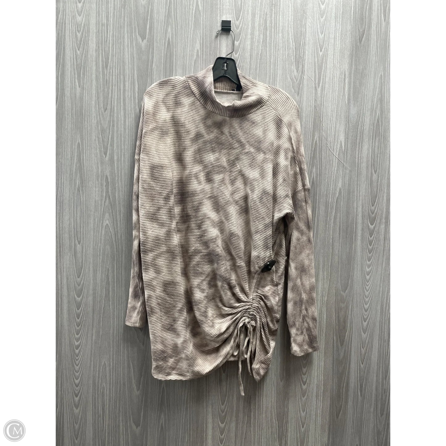 Top Long Sleeve By Express In Multi-colored, Size: L