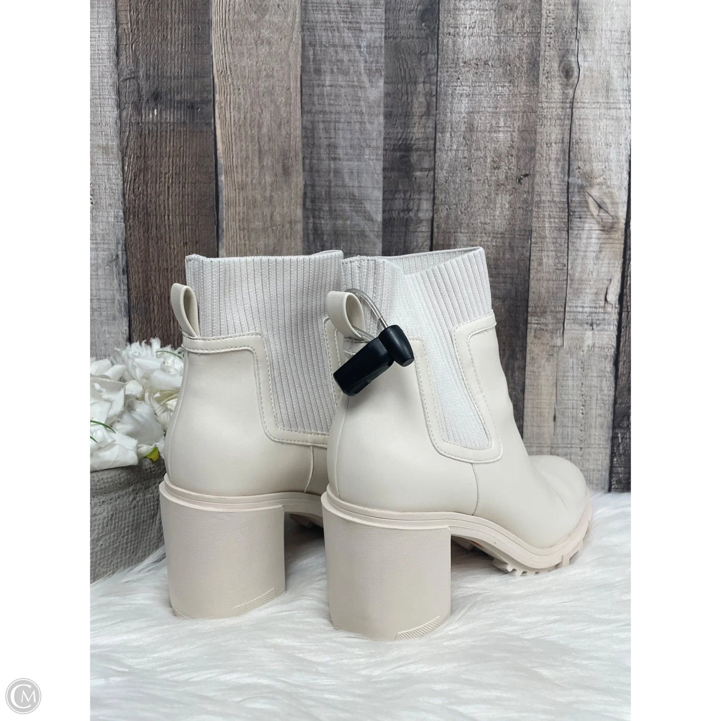 Boots Ankle Heels By Mix No 6 In Ivory, Size: 8.5