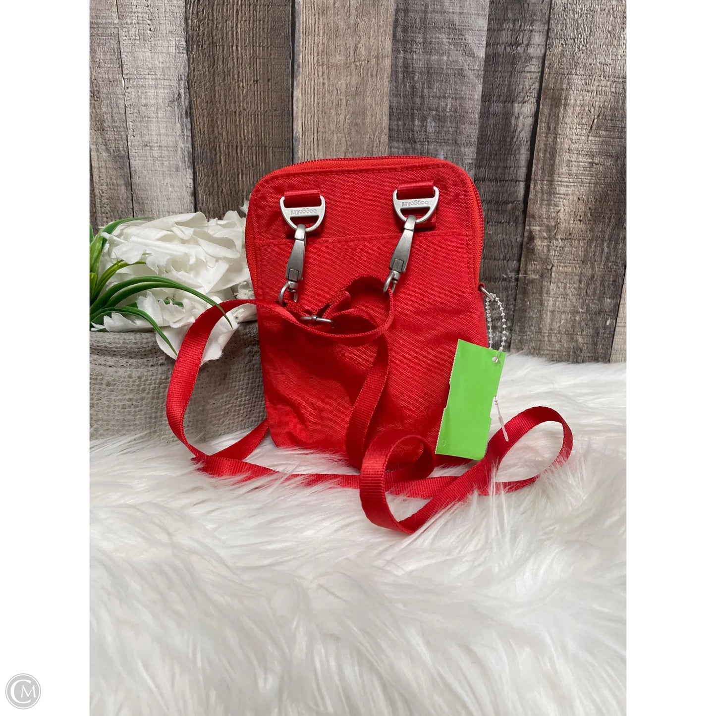 Crossbody By Baggallini, Size: Small