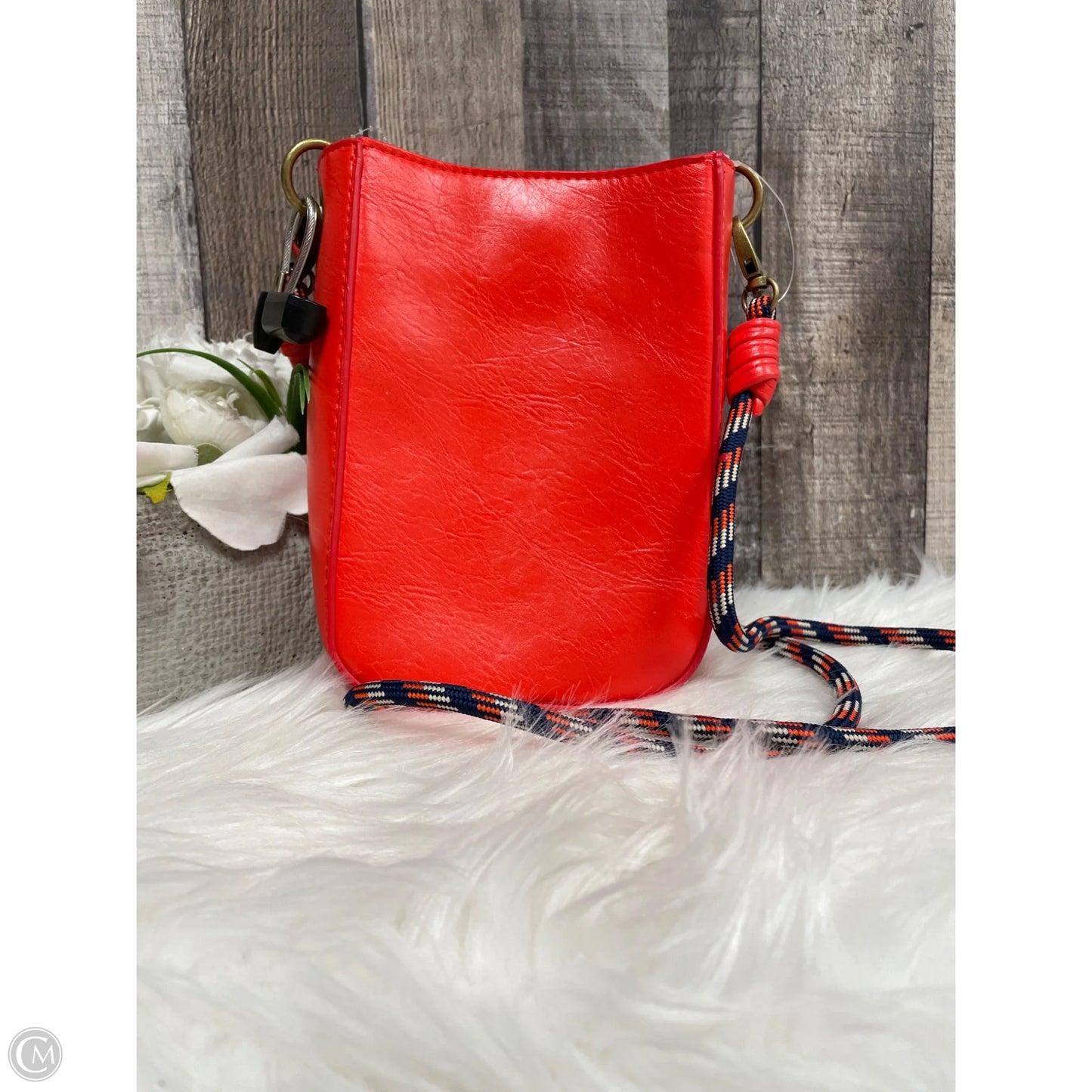 Crossbody By Universal Thread, Size: Small
