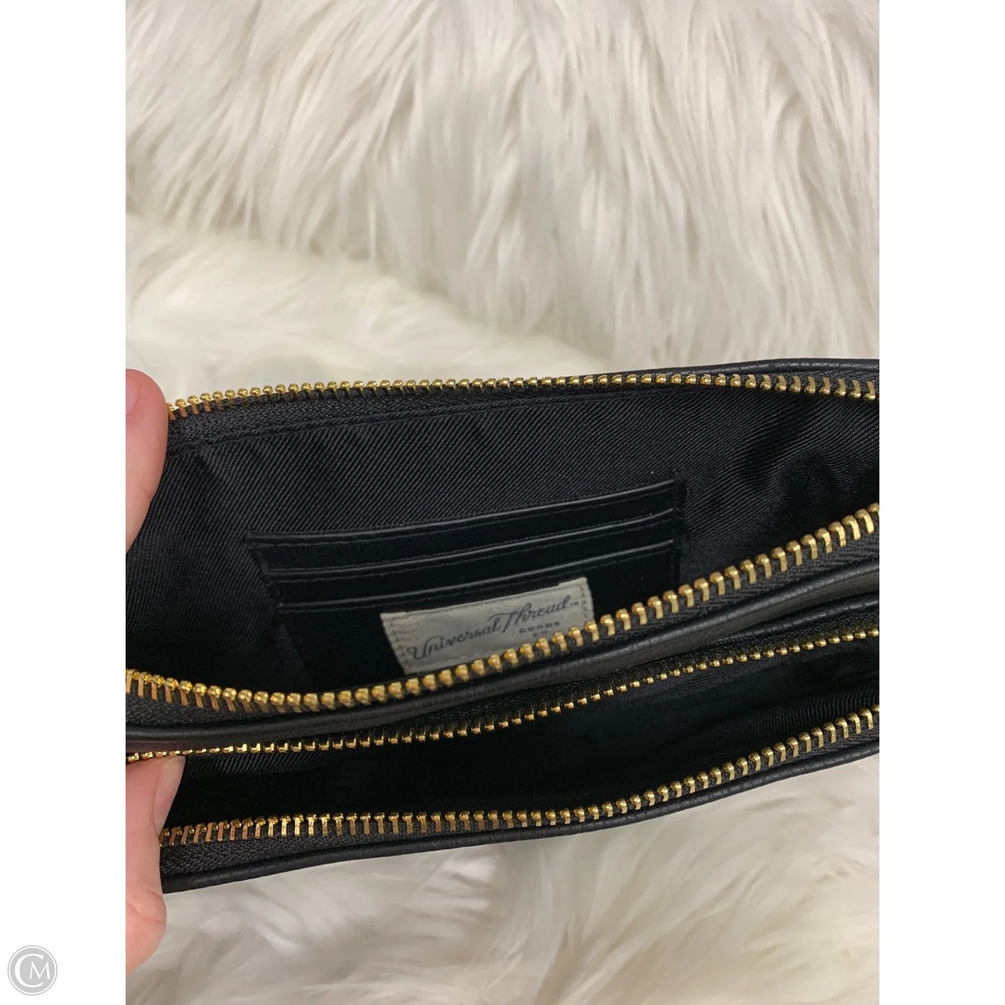 Wristlet By Universal Thread, Size: Small