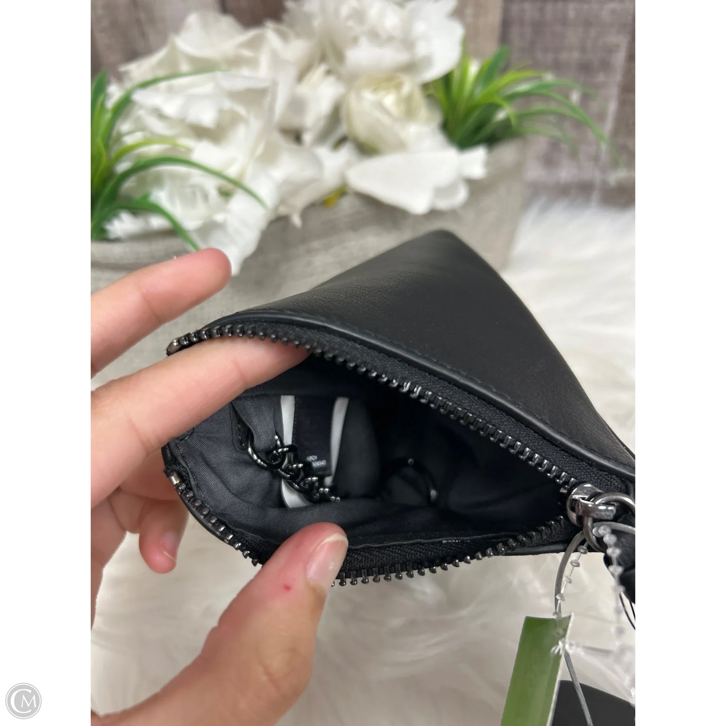 Wristlet By Simply Vera, Size: Small