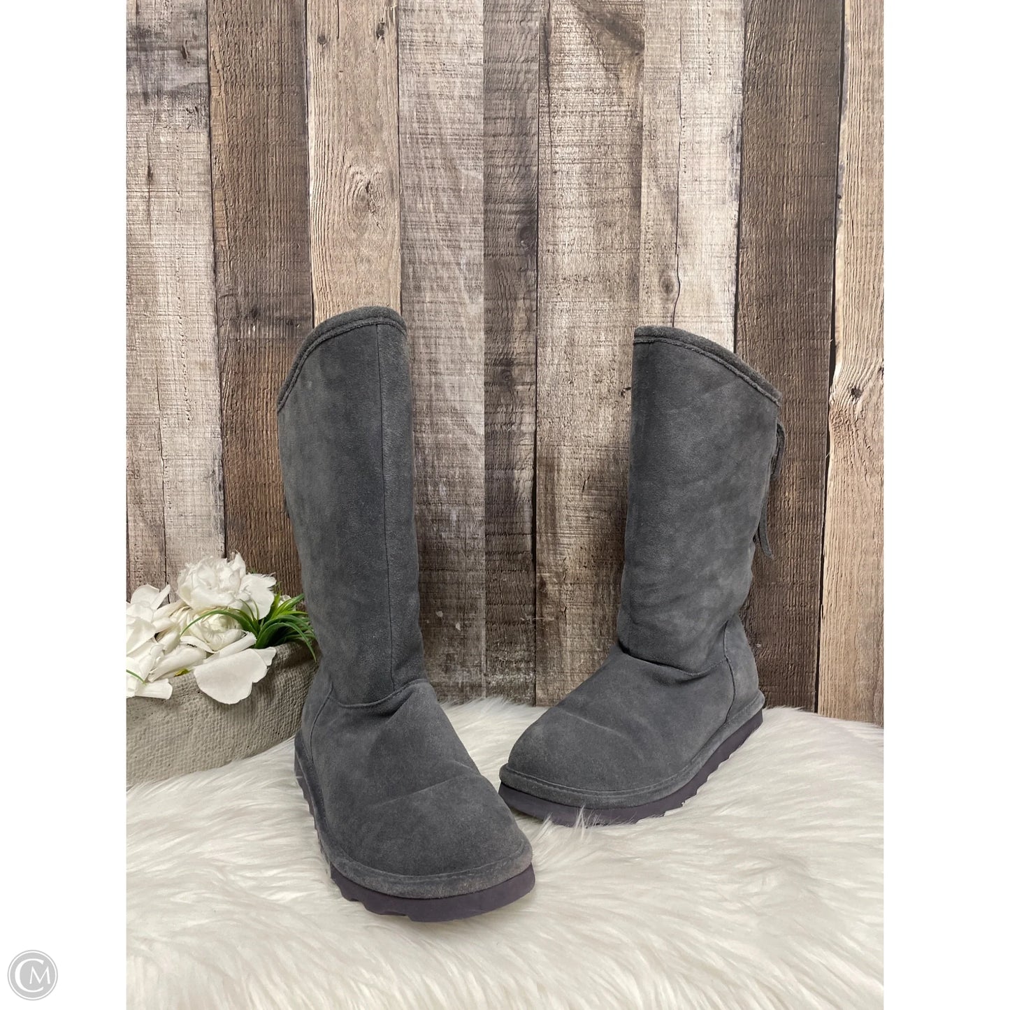 Boots Mid-calf Flats By Bearpaw In Grey, Size: 8